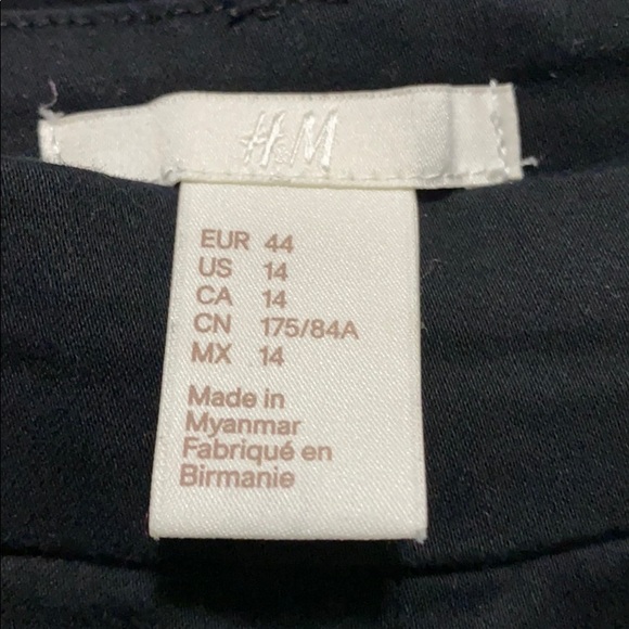 H&M black ankle length work pants - Picture 3 of 4